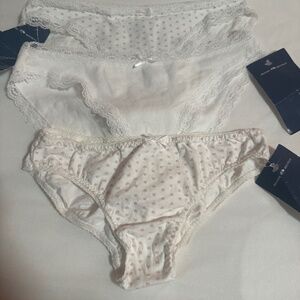 Brandy Melville heart pantys set